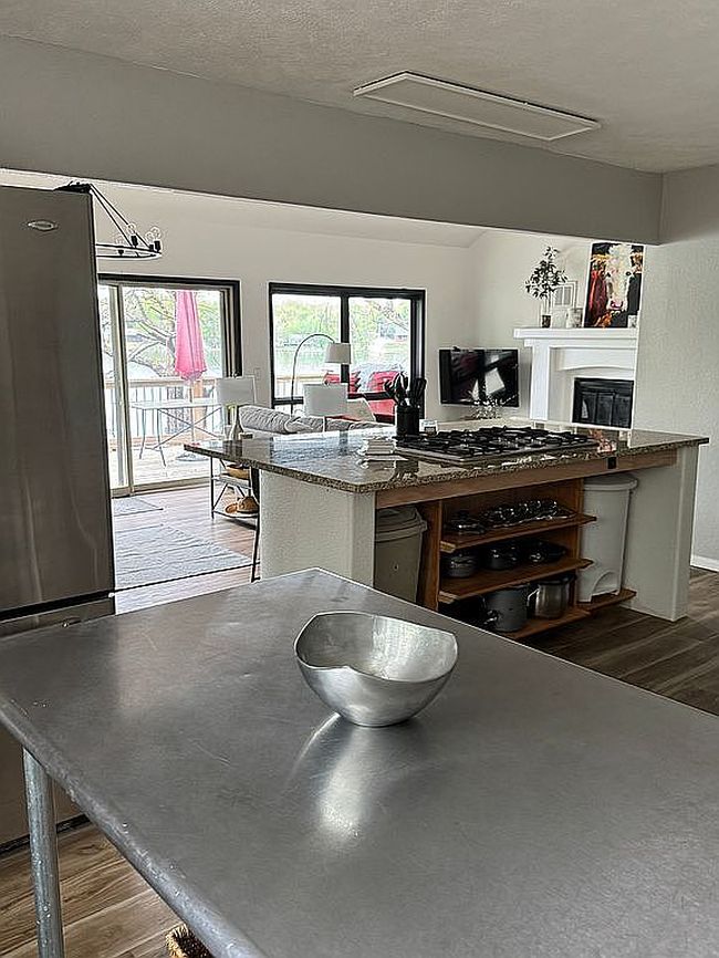 Image of 792 195th St