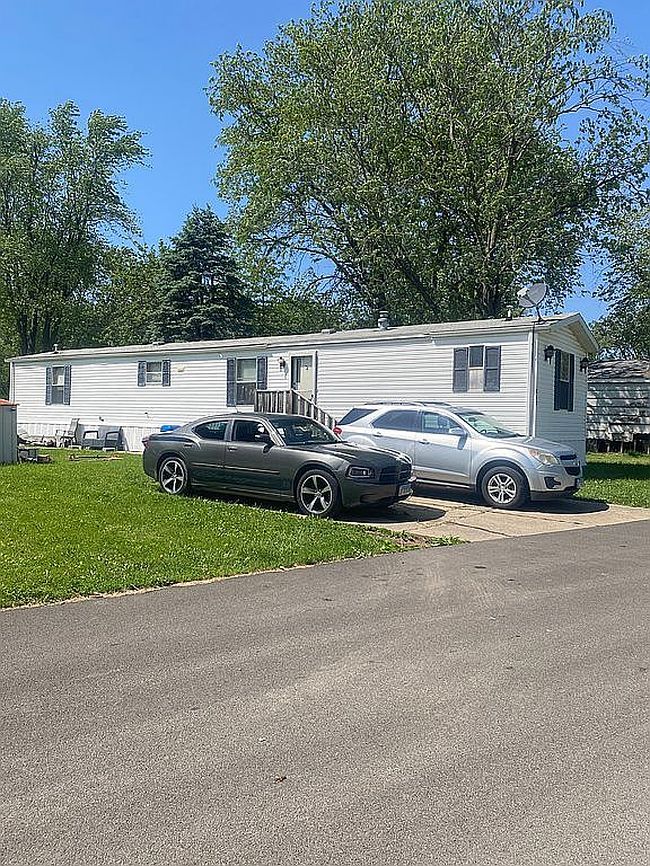 Image of 862 2nd St