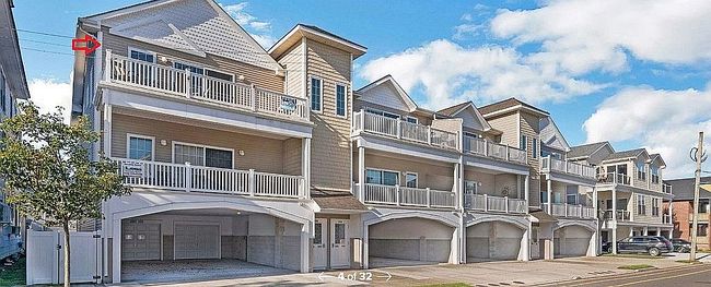 Photo of 220 E Poplar Ave #203, Wildwood, NJ