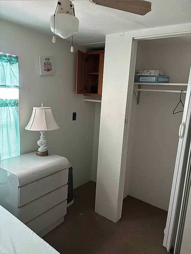 Preview of property located at 28 Rainbow Rd