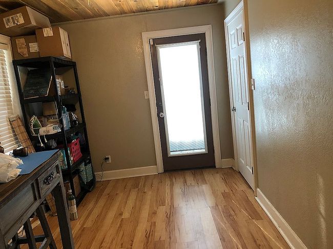 Photo of 111 Hughes Ave, Hugo, OK