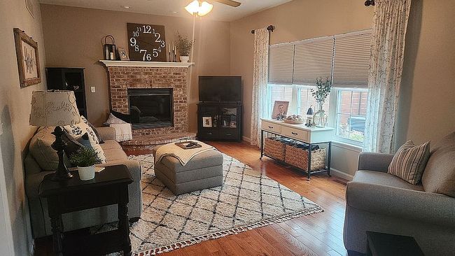 Photo of 2429 Rosswood Ln, Arnold, MO