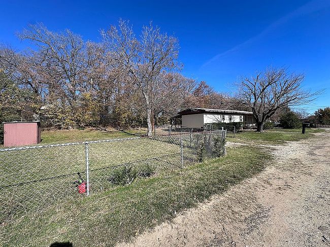 Photo of 104 Happy Hill Trl, Mabank, TX