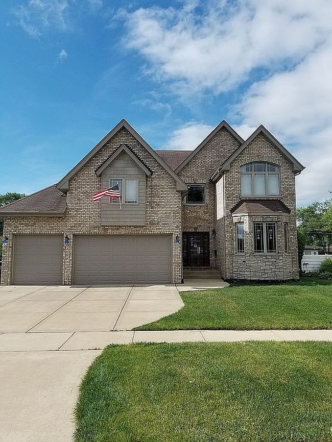 Photo of 4845 W 91st Pl, Oak Lawn, IL