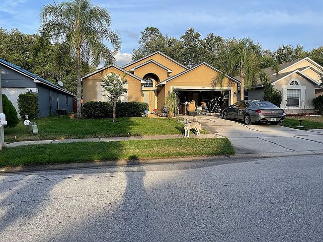 Photo of 1079 Stoneham Dr, Groveland, FL