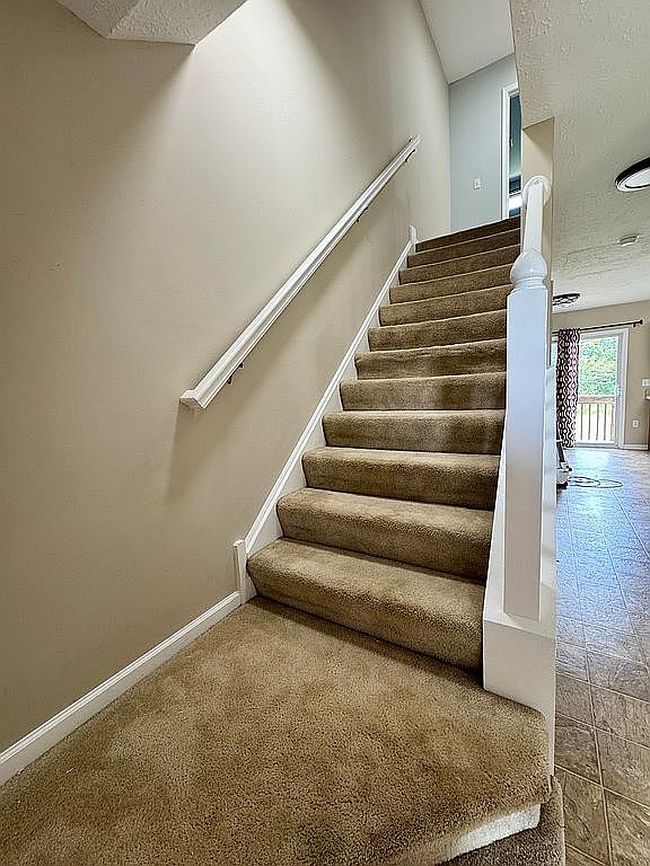 Photo of 7396 Bittersweet Ln, Medina, OH