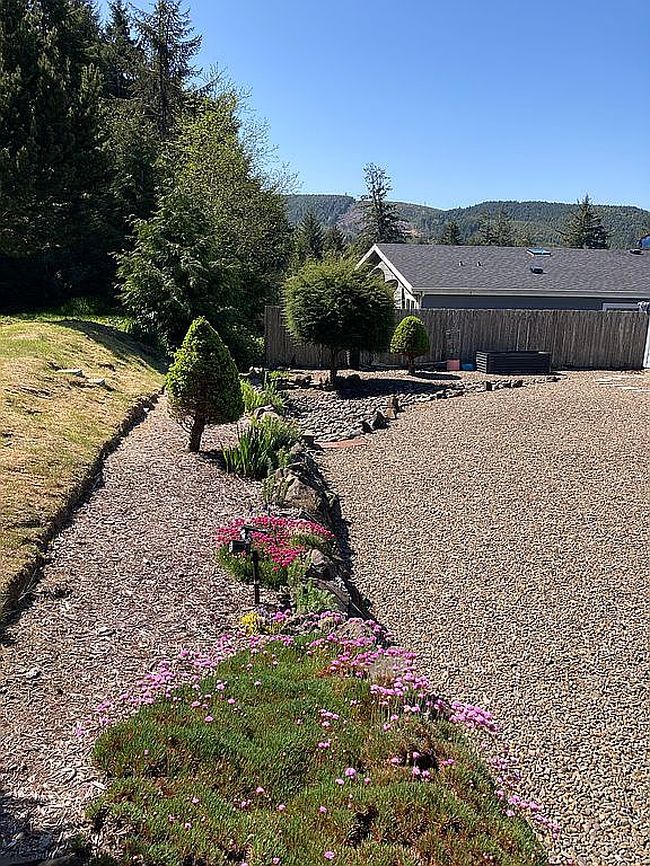 Image of 774 Se Winchell Dr