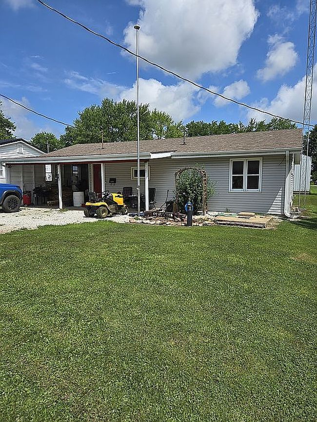 Photo of 1115 W Church St, Bowling Green, MO