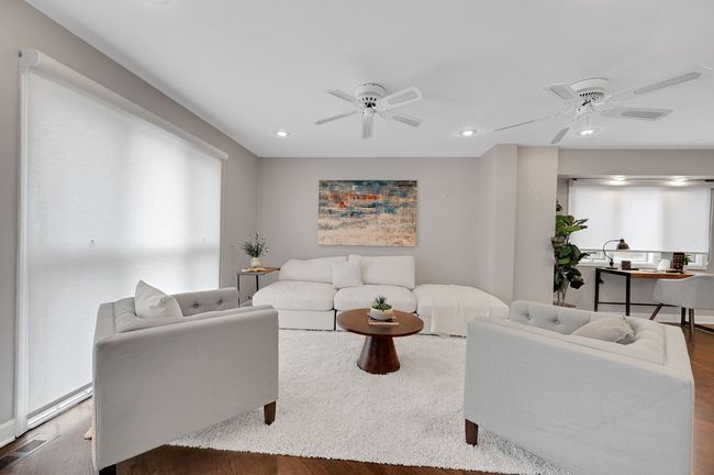 Photo of 3123 W Chase Ave, Chicago, IL