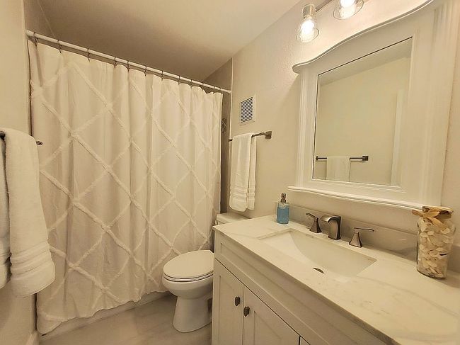 Photo of 2444 Enterprise Rd, Clearwater, FL