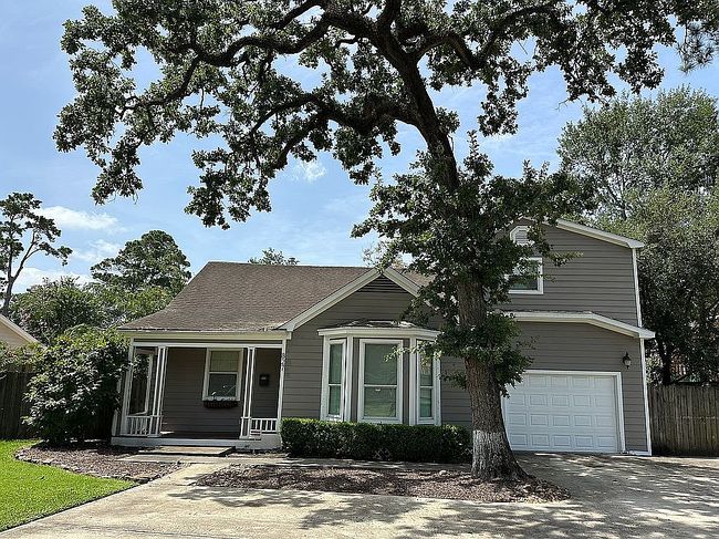 827 W 43rd St, Houston, TX