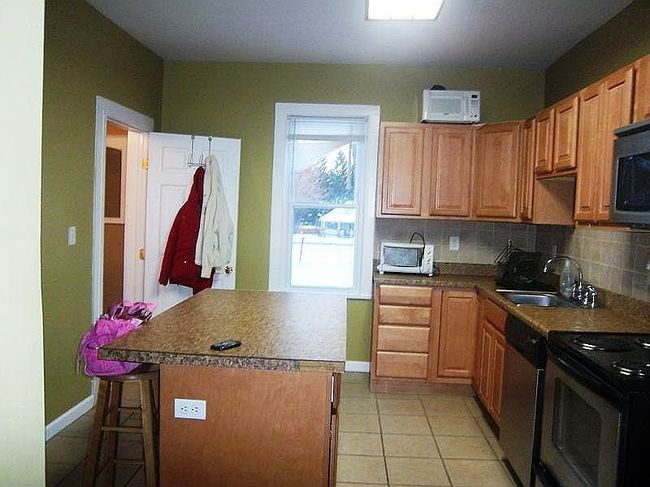 Additional photo 3 of property located at 105 & 109 E Broad St