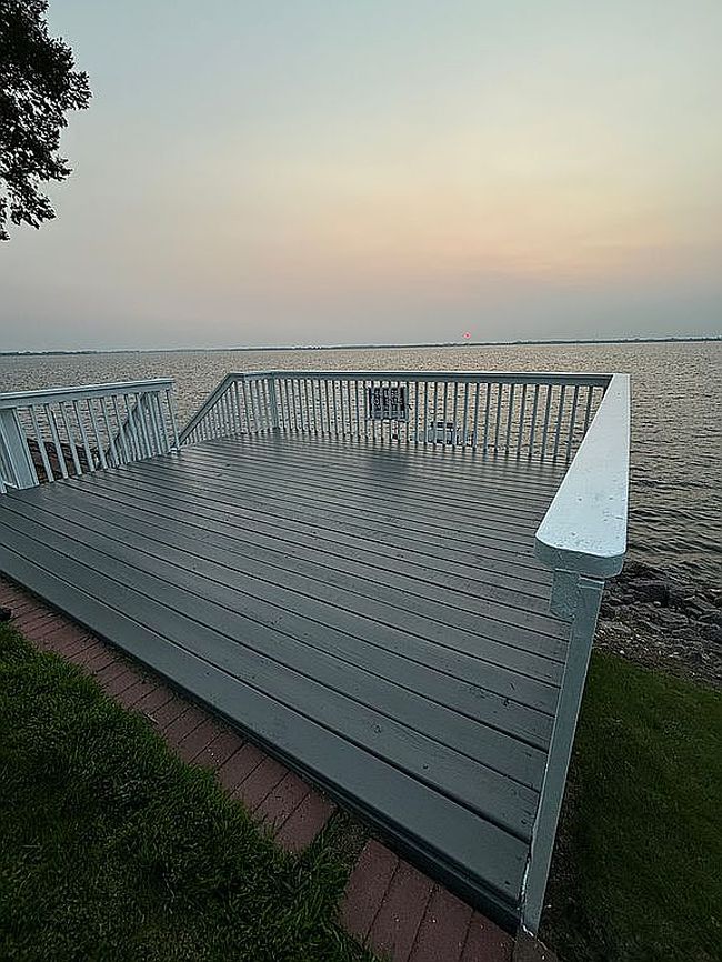 Photo of 212 S Lake Dr, Watertown, SD