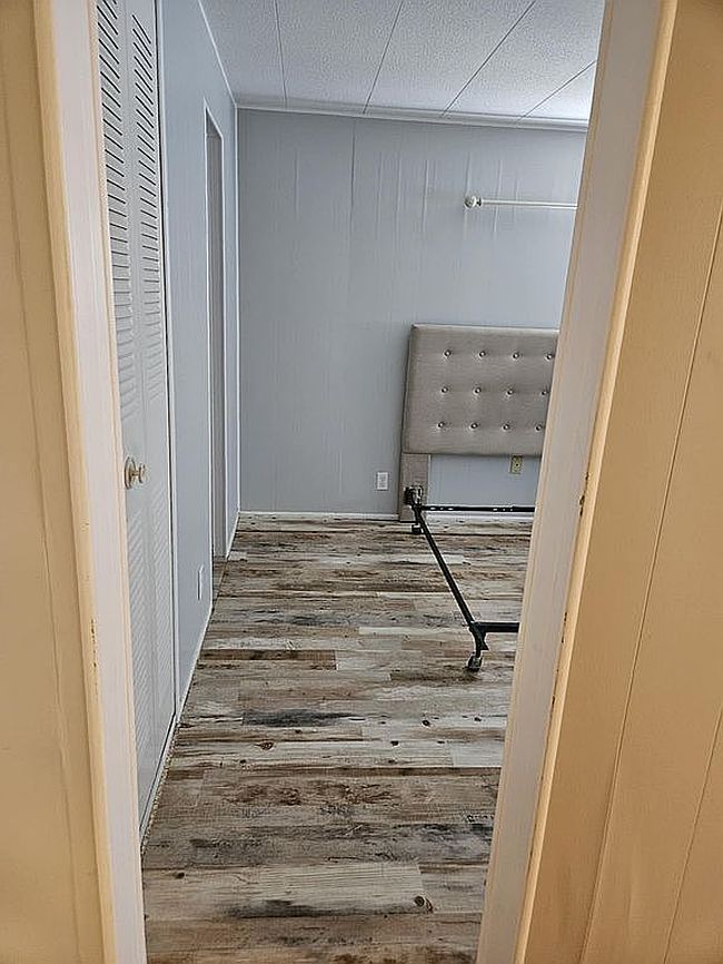 Additional photo 2 of property located at 302 50th Avenue Ter E