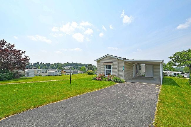 Photo of 705 Cloverleaf Cir, Delmont, PA