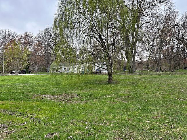 Photo of 511 W Main St, Jasonville, IN