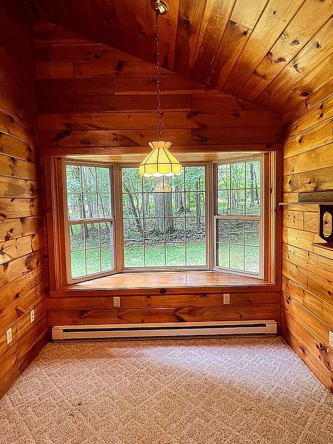 Photo of 61 Orchard Camp Dr, Ohiopyle, PA