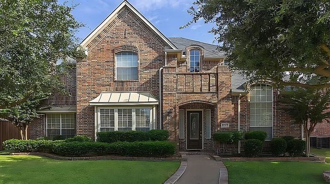 Photo of 1212 Bridgeway Ln