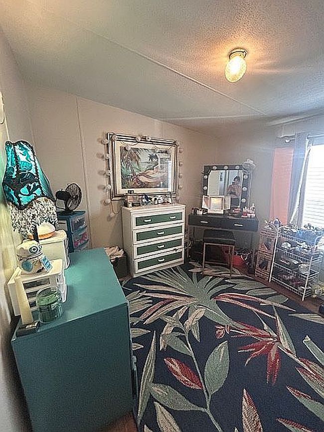 Image of 3132 Indian River Dr Ne