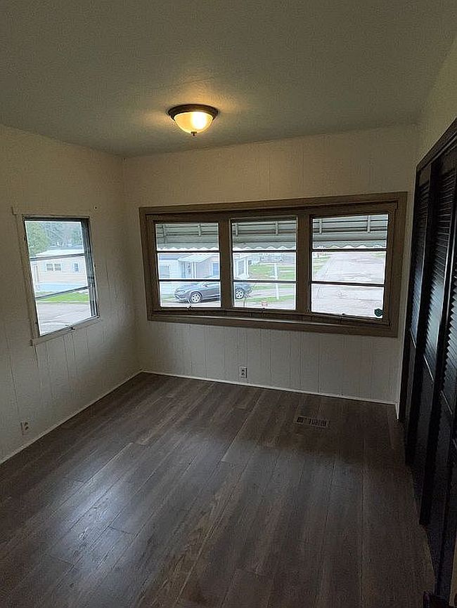 Image of 1556 Ward Dr #58