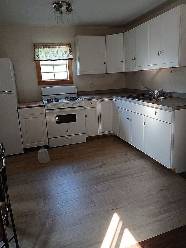 Photo of 93 Butternut Ridge Rd, Potsdam, NY
