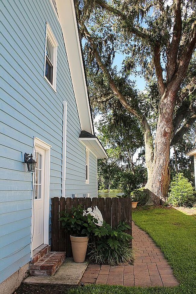 Photo of 12 Copperfield Dr S, Savannah, GA