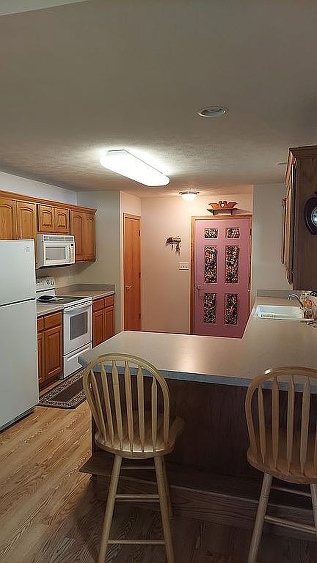 Additional photo 3 of property located at 60 Pinewood Ave