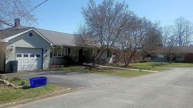 Image of 13 3rd St