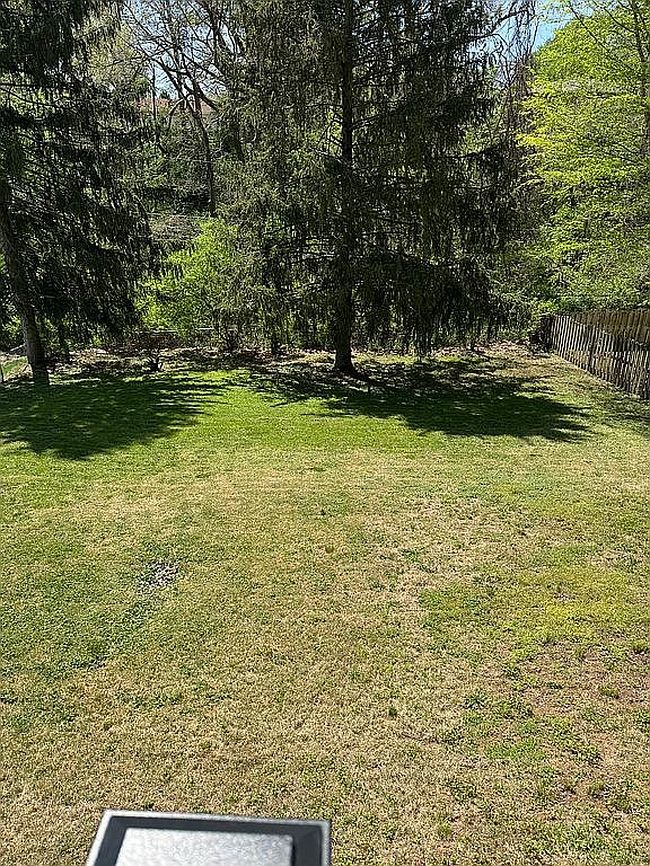 Image of 115 Creekside Dr