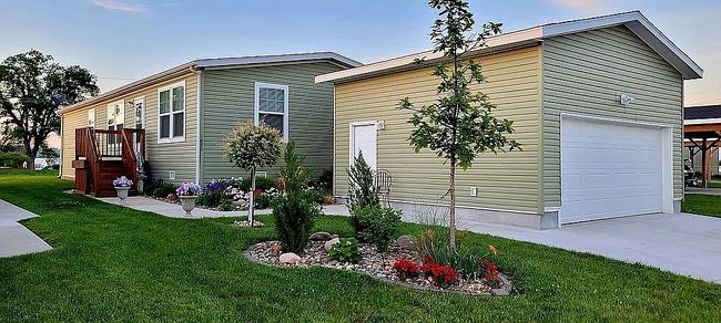 Photo of 1082 E Park St, Gardner, KS