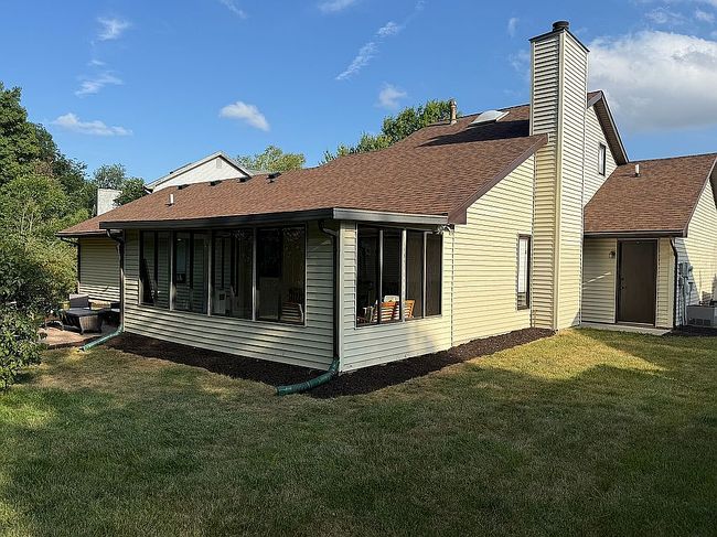 Photo of 1327 Valdosta Dr, Fort Wayne, IN
