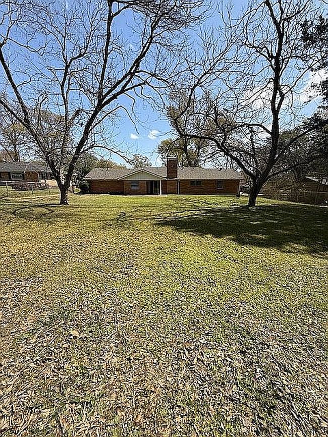 Image of 3115 Brookside Dr