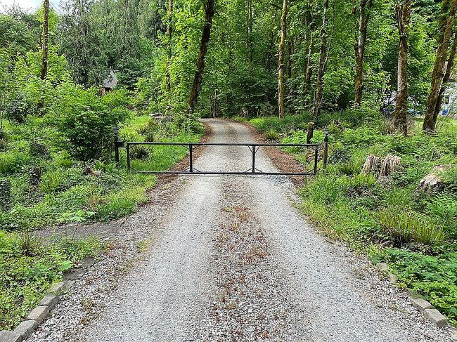 Photo of 34880 Ne Corral Creek Rd, Newberg, OR