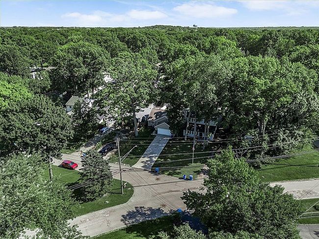 Photo of 3633 Richmond Ave, Waterford, MI