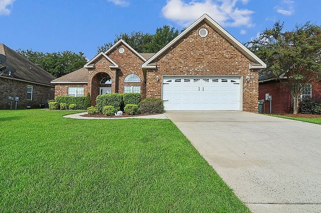 Photo of 105 Tignor Ct