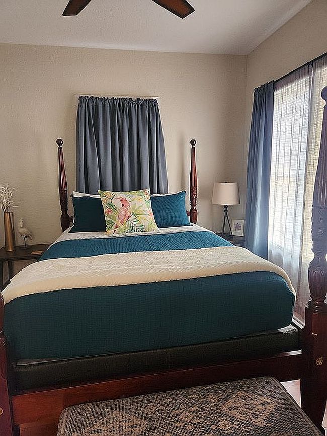 Photo of 228 N Adelle Ave, Deland, FL