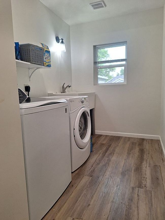 Image of 717 2nd St