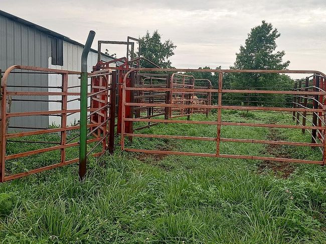 Photo of 21610 Carolina School Rd, Jamestown, MO