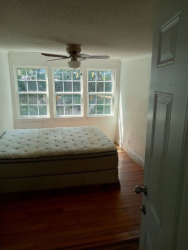 Image of 3311 W 27th St