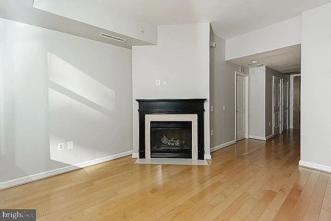 Photo of 11990 Market St Unit 1616, Reston, VA