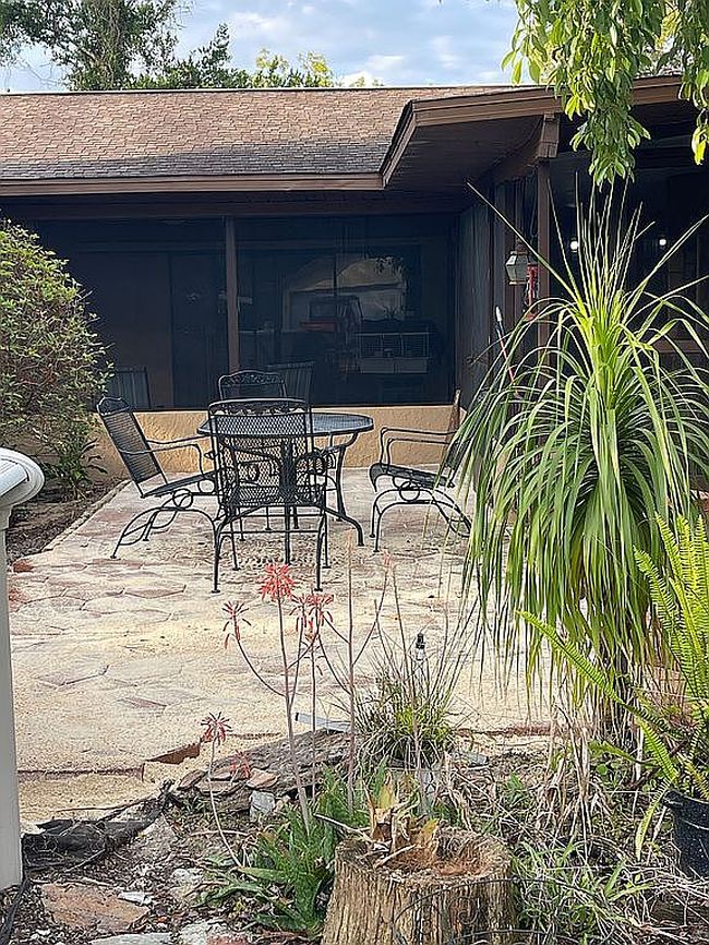 Preview of property located at 2045 E Steven St