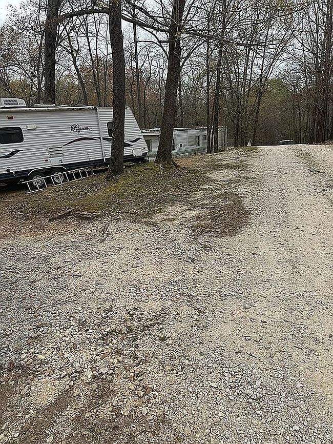 Photo of 55 Lost Tree Ln, Springville, TN