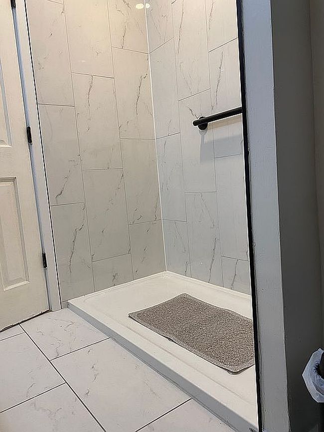 Image of 10346 S 81st Ave