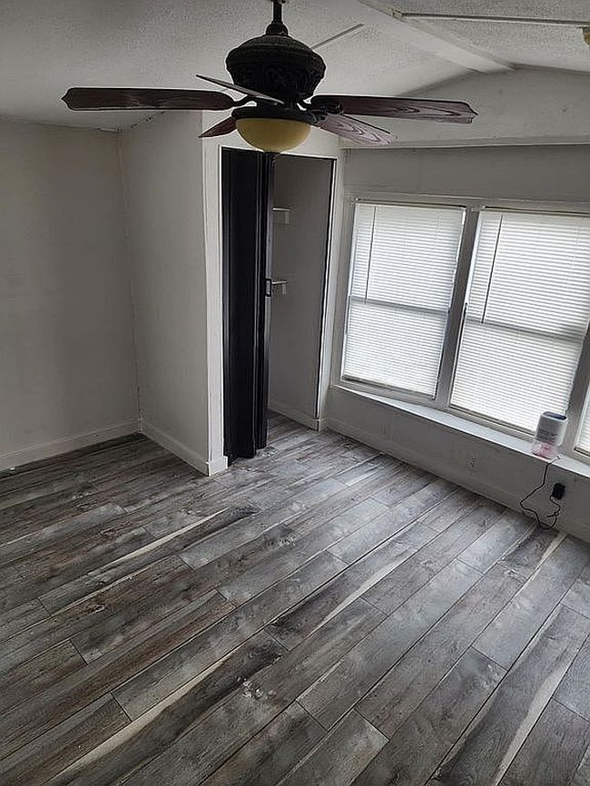Image of 1555 Sw 131st Pl