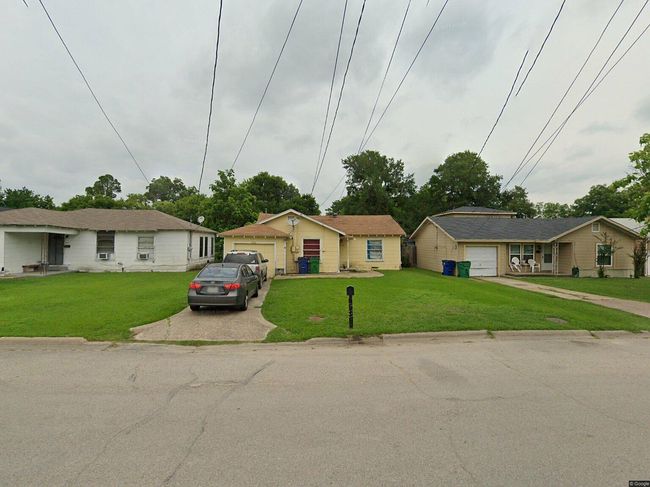 3908 Templeton St, Greenville, TX