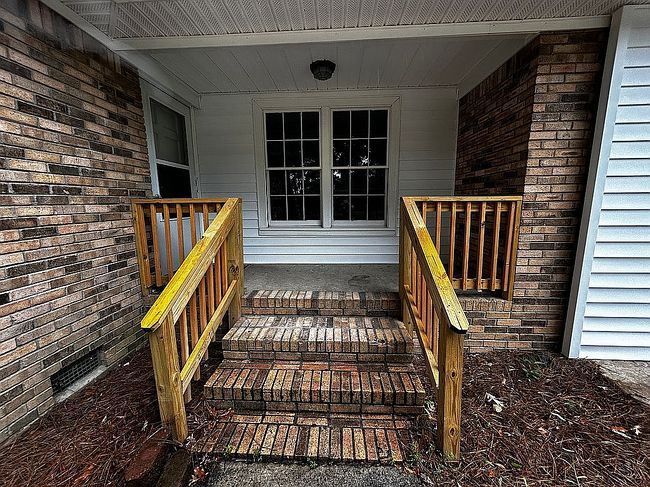 Photo of 38 Shadowfield Dr