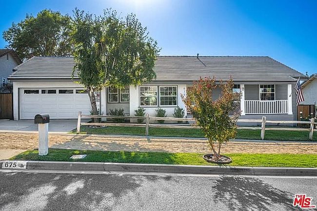 Photo of 675 Languid Ln, Simi Valley, CA