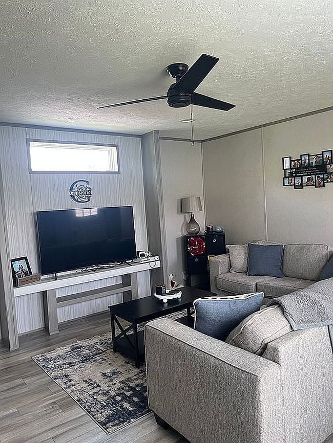 Image of 6220 Harbour Town Dr