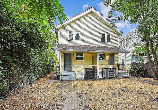 Image of 780-782 E Gibbard Ave