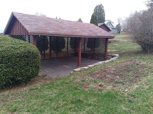 Image of 868 Lohr St